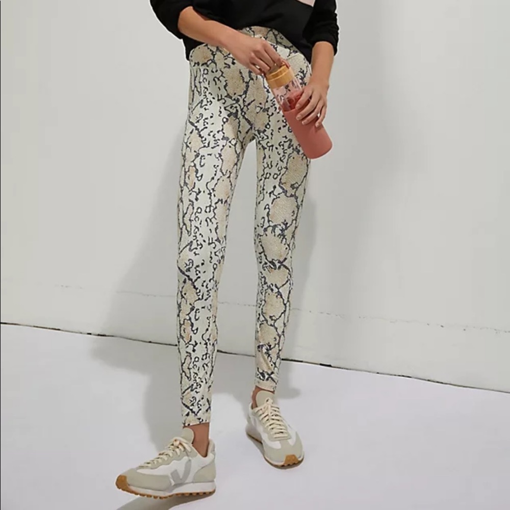 Anthropologie x All Fenix Python Leggings NWOT🌛